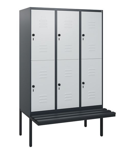 C+P Doppelstöckiger Spind Classic PLUS, 3 Abteile, 1950x1200x815mm, 7016/7035, Drehriegel, mit Untergestell und schwebender Sitzfläche, 0803405-32 S10073