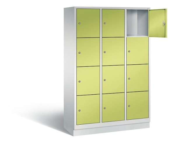 C+P lockerkast Evolo, H1800xB1200xD500mm, kleur: lichtgrijs / virid groen, 48020-324 S10115