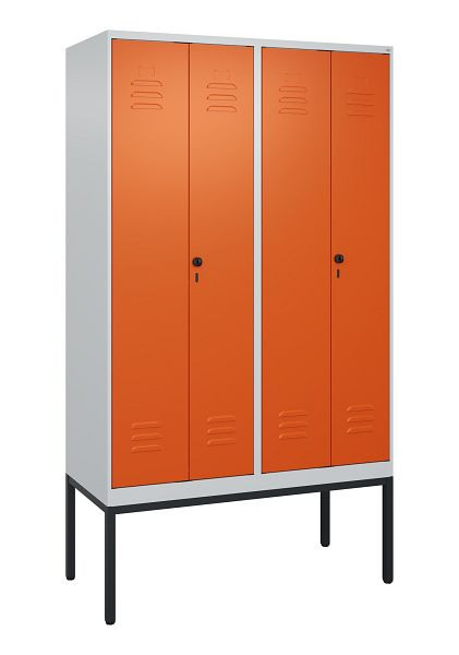 C+P Umkleidespind Classic PLUS, Doppel-Spind, Gestell, 4 Abteile, 2120x1200x500mm, 7035/2004, Drehriegel, 0800327-40P S10045
