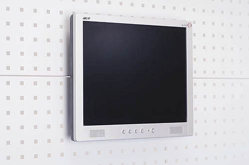 Bedrunka + Hirth flatscreen houder, 07.45.21