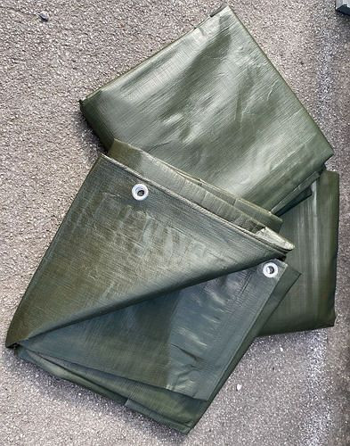 DENIOS stoffen zeildoek van polyethyleen met aluminium ogen, olijfgroen, aan beide zijden gelamineerd, 180 g/m², 2 x 3 m, 303370