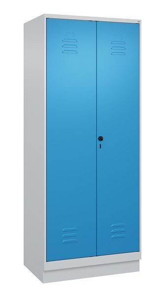 C+P Umkleidespind Classic PLUS SW, Sockel, 2 Abteile, 1950x800x500mm, 7035/5012, Drehriegel, 080022-22 S10004