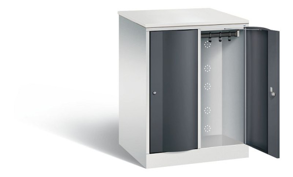 C+P XL lockerkast Resisto, H1077xB772xD640mm, kleur: lichtgrijs / zwartgrijs, 8271-273 S10056