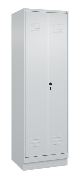 C+P Mehrzweckschrank Classic PLUS, Putzmittel-Spind, Sockel, 2 Abteile, 1950x600x500mm, 7035/7035, Drehriegel, 080120-00 S10009