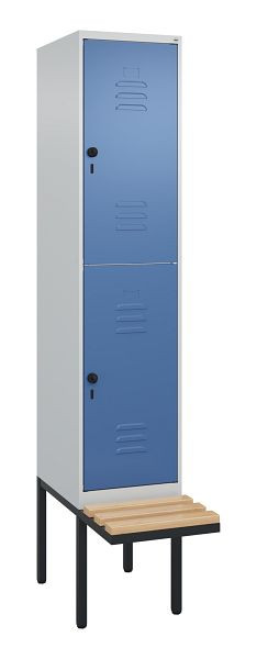 C+P Doppelstöckiger Spind Classic PLUS, 2120x400x815mm, 7035/5023, Drehriegel, Sitzleisten aus Buche, schwebende Sitzfläche, 0803407-12 S10005