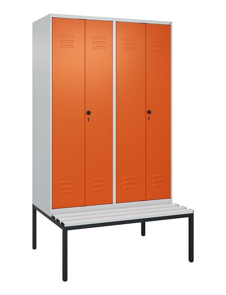 C+P luierkluis Classic PLUS, dubbele locker, 4 vakken, 2120x1200x815mm, 7035/2004, draaigrendel, met bank eronder, 0800527-40P S10091