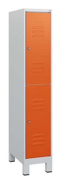 C+P Doppelstöckiger Spind Classic PLUS, Füße, 1630x300x500mm, 7035/2004, Zylinderschlösser, 0803105-10 S10062
