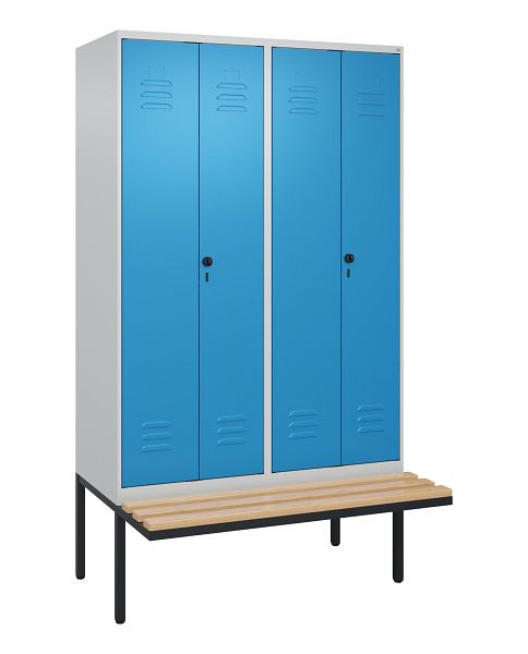 C+P Umkleidespind Classic PLUS, Doppel-Spind, 4 Abteile, 2120x1200x815mm, 7035/5012, Drehriegel, Buche-Sitzleisten, 0800427-40P S10004