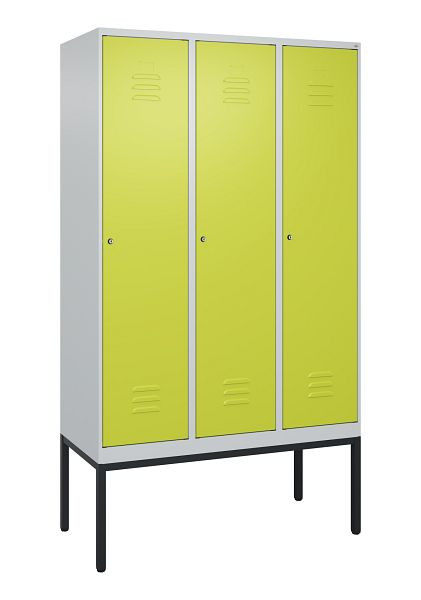 C+P Umkleidespind Classic PLUS, Gestell, 3 Abteile, 2120x1200x500mm, 7035/0024, Zylinderschlösser, 0800307-32 S10025