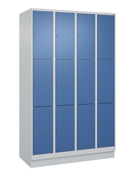 C+P lockerkast Classic PLUS, onderstel, 4 vakken met elk 3 vakken, 1950x1200x500mm, 7035/5023, 080020-403 S10005