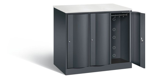 C+P XL lockerkast Resisto, H1077xB1148xD640mm, kleur: zwart-grijs, 8271-373 S10032