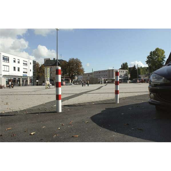 Schake afzetpaal type 493B -stationair-, Ø 108mm, voor inzetting in beton, thermisch verzinkt, wit/rood, met 2 ogen, 493B+2