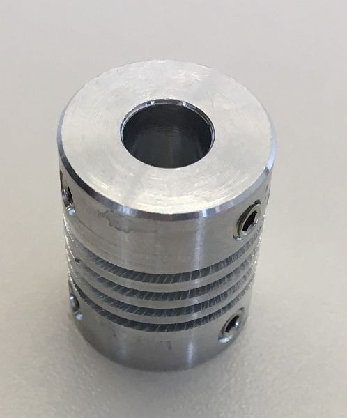 ELMAG ALU koppeling voor roterende encoders, voor plaatscharen HGS-A & HGD, lengte 24 mm, buiten-Ø: 20 mm, binnen-Ø: 8 mm, 9804012