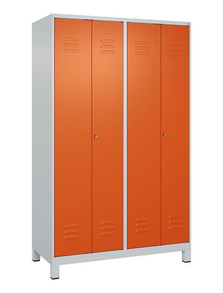 C+P luierkluis Classic PLUS, dubbele locker, voeten, 4 vakken, 1950x1200x500mm, 7035/2004, cilindersloten, 080012-40P S10031