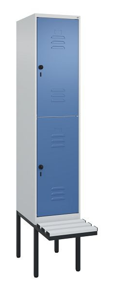 C+P Doppelstöckiger Spind Classic PLUS, 2120x400x815mm, 7035/5023, Drehriegel, mit Untergestell und schwebender Sitzfläche, 0803407-12 S10110