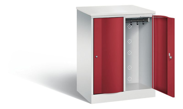 C+P garderobekast Resisto, H1077xW772xD540mm, kleur: lichtgrijs/robijnrood, 8271-272 S10074