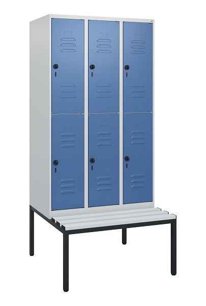 C+P Doppelstöckiger Spind Classic PLUS, 3 Abteile, 1950x900x815mm, 7035/5023, Drehriegel, mit untergebauter Sitzbank, 0803505-30 S10065