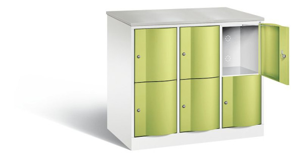C+P XL lockerkast Resisto, H1077xB1148xD640mm, kleur: verkeerswit / virid green, 8472-373 S10096