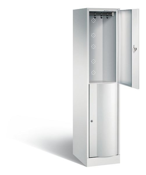 C+P locker dubbellaags Resisto, H1950xB396xD540mm, kleur: lichtgrijs, 8270-172 S10025