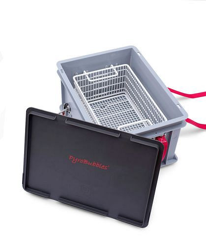 DENIOS Batteriebox aus PP, 11 Liter, XS-Box 2 Advanced, Füllung PyroBubbles, 261767