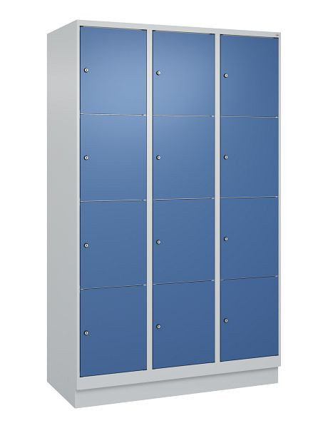 C+P lockerkast Classic PLUS, onderstel, 3 vakken met elk 4 vakken, 1950x1200x500mm, 7035/5023, 080020-324 S10005