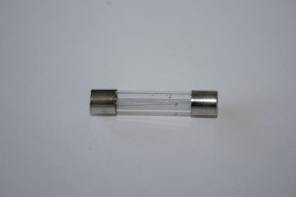 ELMAG fijne zekering 'traag', 32x6,3 mm, 5,0 ampère voor START BOOSTER 1000 en START TRUCK, 9505176