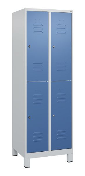 C+P Doppelstöckiger Spind Classic PLUS, Füße, 2 Abteile, 1800x600x500mm, 7035/5023, Zylinderschlösser, 0803107-20 S10020