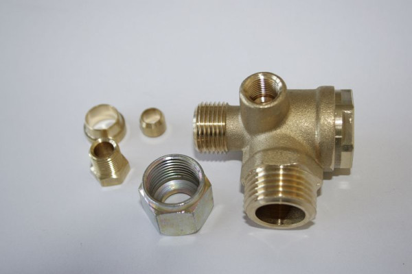 ELMAG terugslagklep - ketel: AG 1/2', leiding: AG 3/8', 9100025