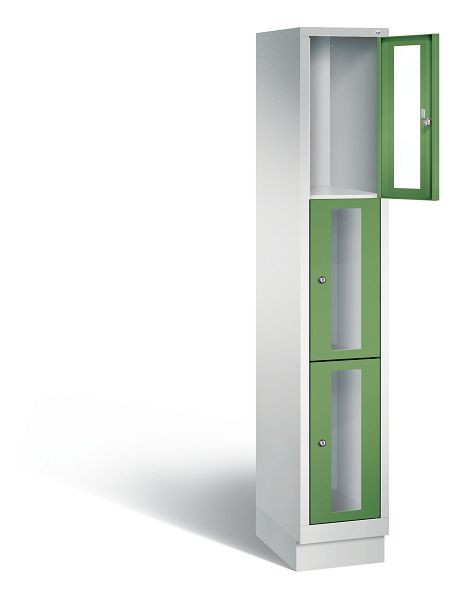 C+P lockerkast Classic, H1800xB320xD500mm, kleur: lichtgrijs / reseda groen, 8020A103 S10004