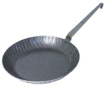 Contacto serveerpan 24 cm diep in koud gesmeed ijzer, 5250/240